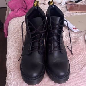 Dr. Martens Averil Booties